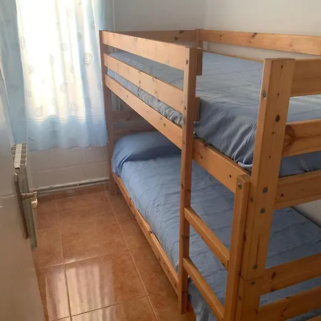 Ideal Familias Con Jardin Grande Y Piscina Privada *