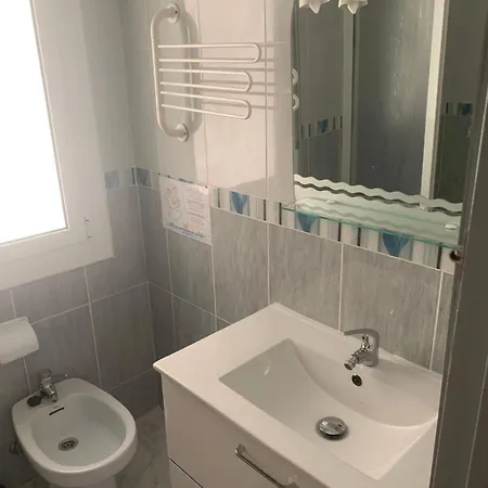 Ideal Familias Con Jardín Grande Y Piscina Privada *